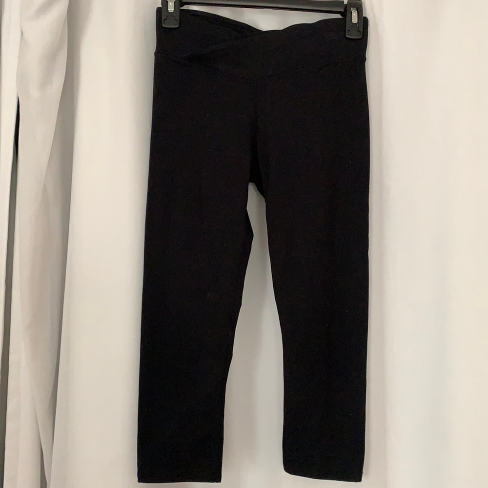 Fabletics crossover leggings